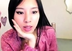 Japanese teen Suzuka Ishikawa Hairy Pussy Fingered