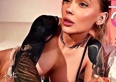 Brunette Webcam Girl Squeezes Her Beautiful Tits, Strokes Her Swollen Pussy And Arches Her Back