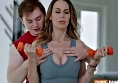 Mckenzie Lee Milf Gym Cumshot
