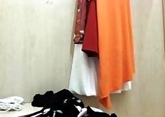 Milf Strips for Public Nudity in Boring Fitting Room